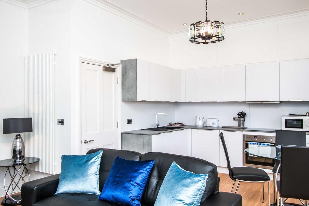 Beaufort House Apartments From Your Stay Bristol Bagian luar foto